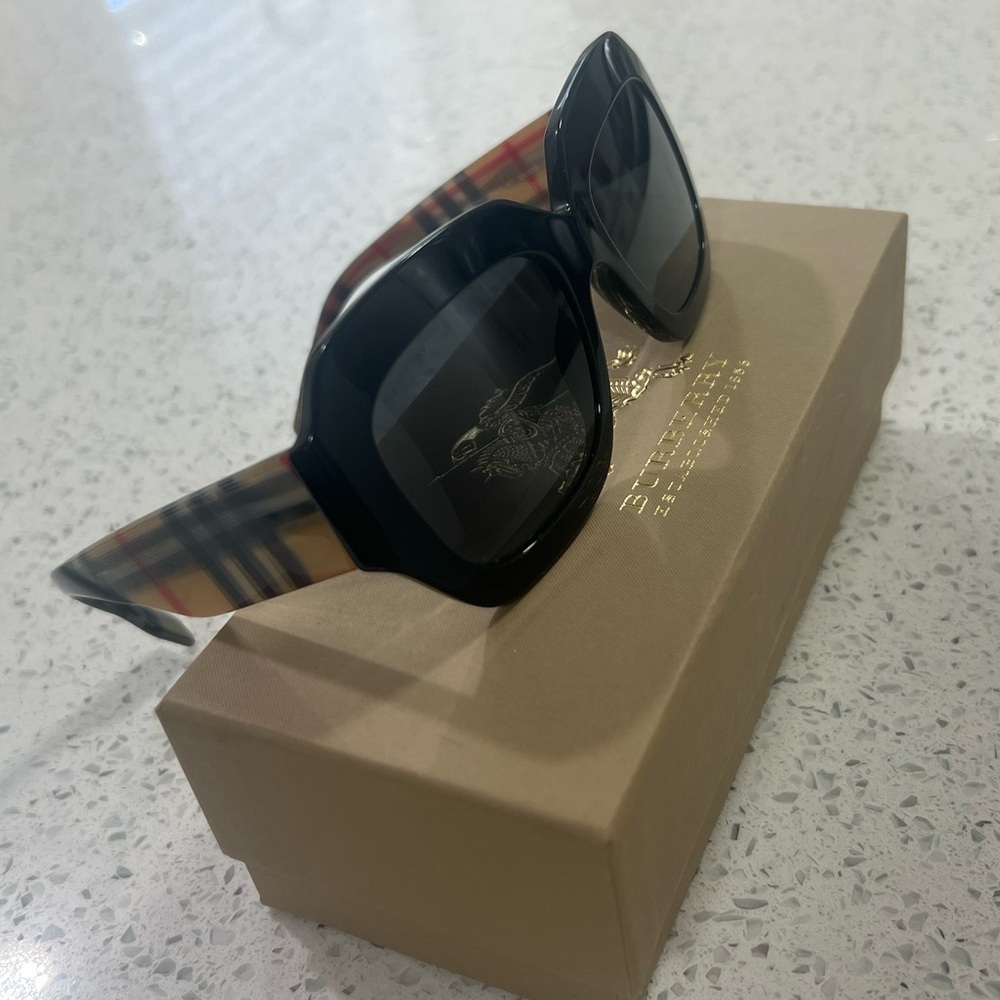 Burberry Black and Plaid Sunglasses